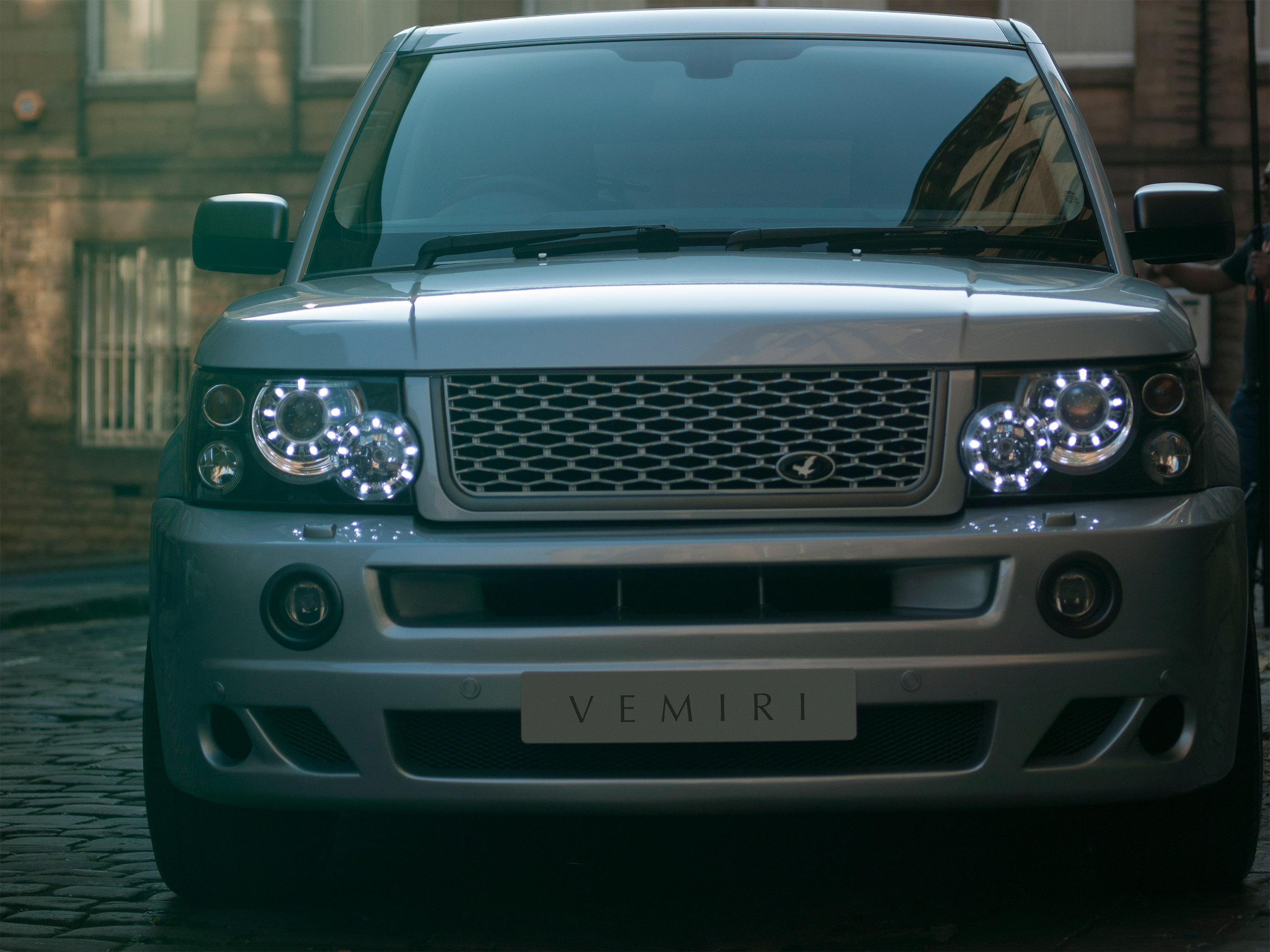 Vemiri RangeRover Sport